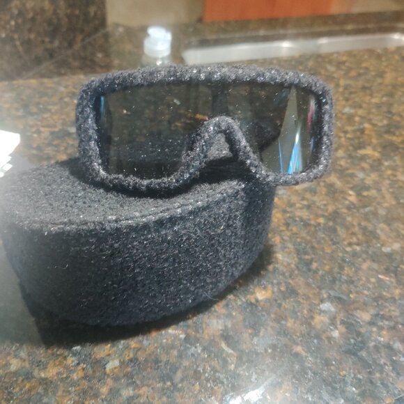 CHANEL tweed sunglasses New - Picture 1 of 6
